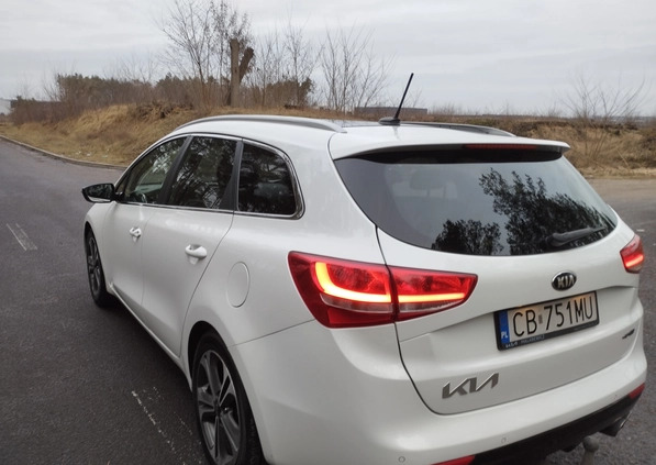 Kia Ceed cena 44500 przebieg: 91619, rok produkcji 2016 z Bydgoszcz małe 352